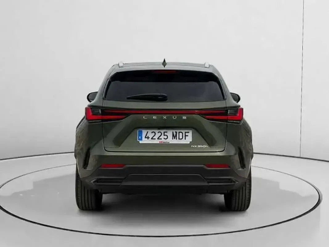 Usado Lexus NX350h Business Edition 242 CV (177 kW) 2023 Verde SUV