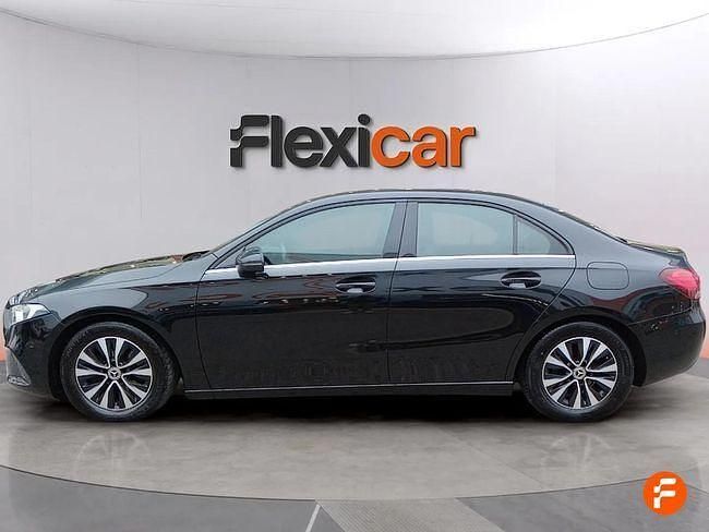 Usado Mercedes A180 136 CV (100 kW) 2020 Negro Berlina