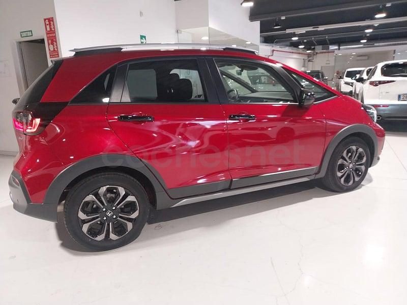 Usado Honda Jazz 122 CV (89 kW) 2025 Rojo Utilitario