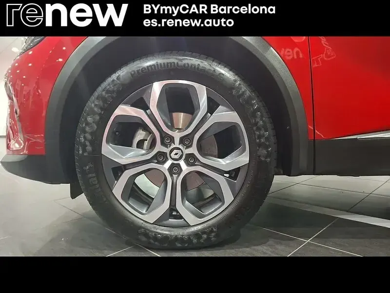 Usado Renault Captur Zen 160 CV (117 kW) 2022 Rojo SUV