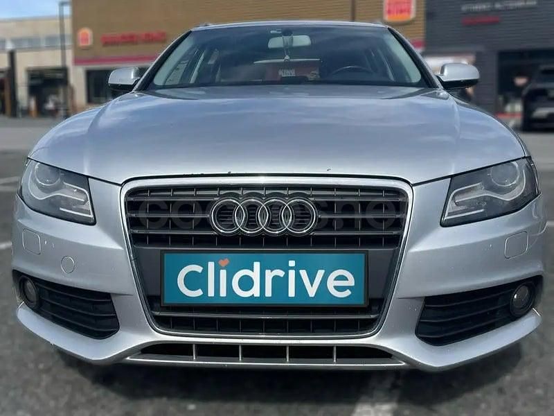 Usado Audi A4 Premium 177 CV (130 kW) 2012 Gris / plata Familiar