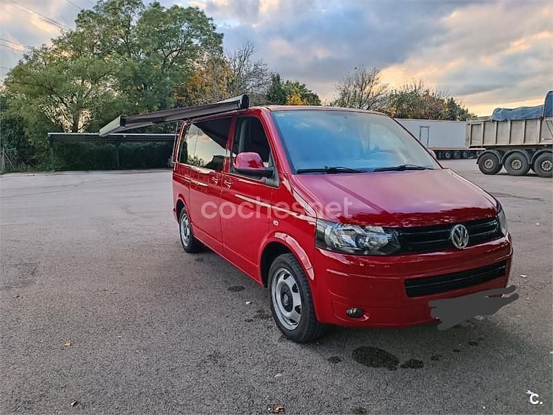 Rojo Usado 2011 VW Caravelle Comfortline Monovolumen | 22.800 € (Caro) - Imagen 1/4