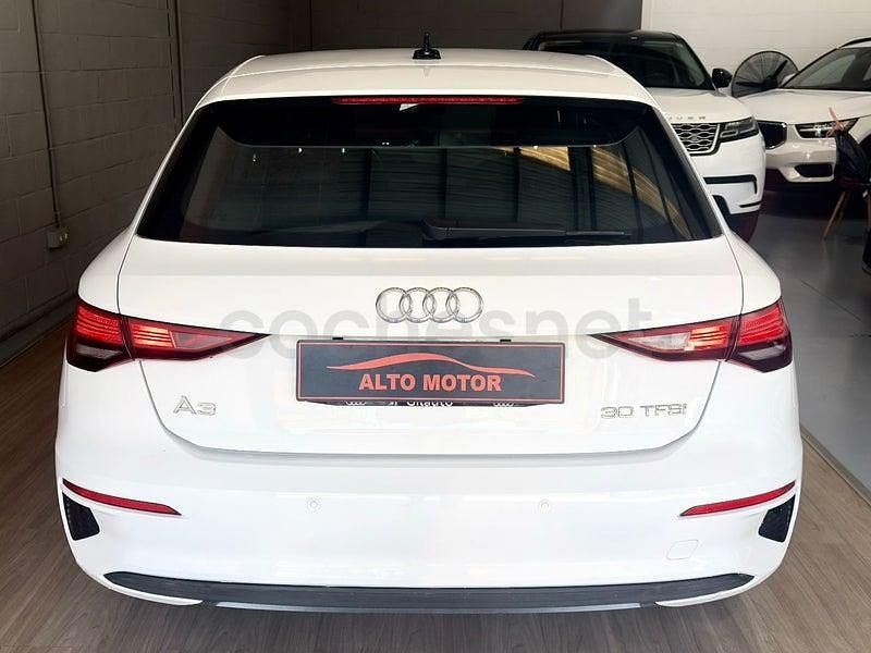 Usado Audi A3 Advanced Plus 110 CV (80 kW) 2021 Blanco Berlina