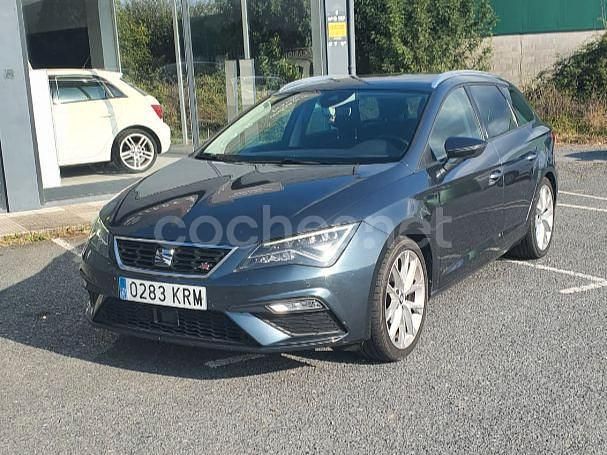 Gris / plata Usado 2018 Seat Leon FR Familiar | 14.800 € (Precio justo) - Imagen 1/4