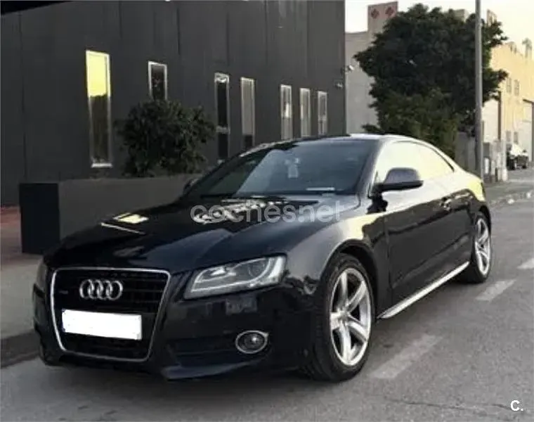 Usado Audi A5 240 CV (176 kW) 2011 Negro Coupe