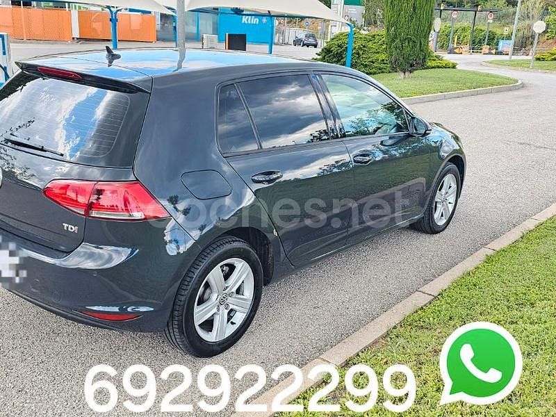 Usado VW Golf VII Advance 105 CV (77 kW) 2014 Gris / plata Berlina