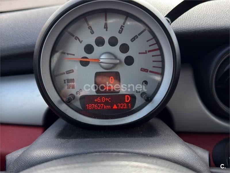 Usado Mini Cooper 120 CV (88 kW) 2007 Rojo Utilitario
