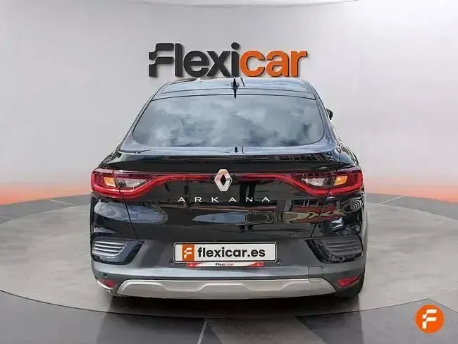 Begagnad Renault Arkana Evolution 145 HK (106 kW) 2023 Svart SUV