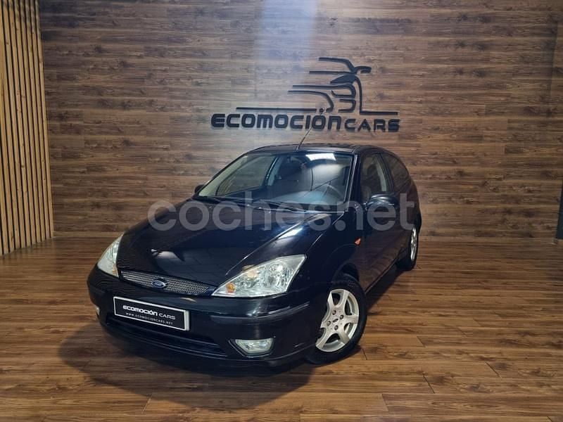 Negro Usado 2004 Ford Focus Trend Berlina | 2690 € (Precio justo) - Imagen 1/4
