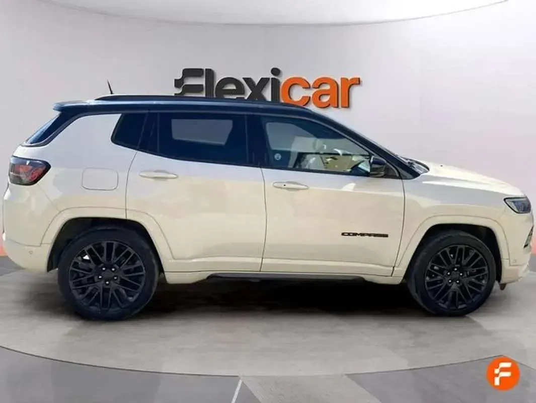 Usado Jeep Compass 241 CV (177 kW) 2021 Blanco SUV