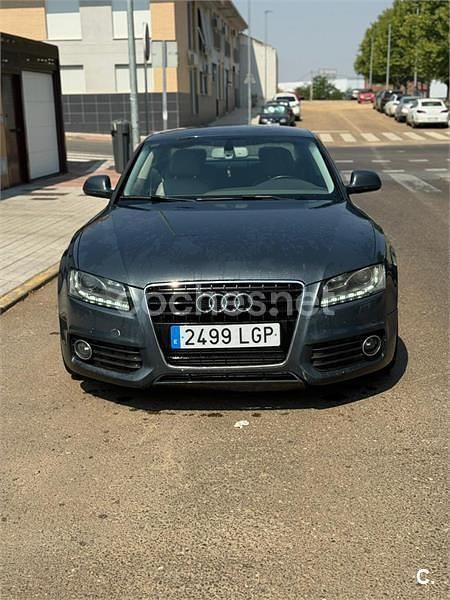 Gris / plata Usado 2009 Audi A5 Premium Coupe | 8990 € (Super precio) - Imagen 1/4