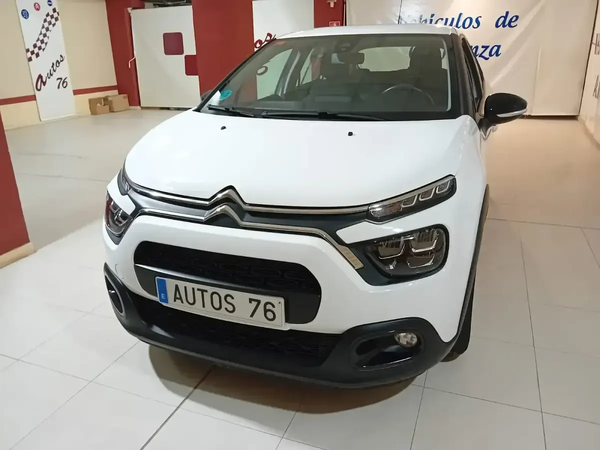 Usado Citroën C3 Feel 100 CV (73 kW) 2021 Blanco Utilitario