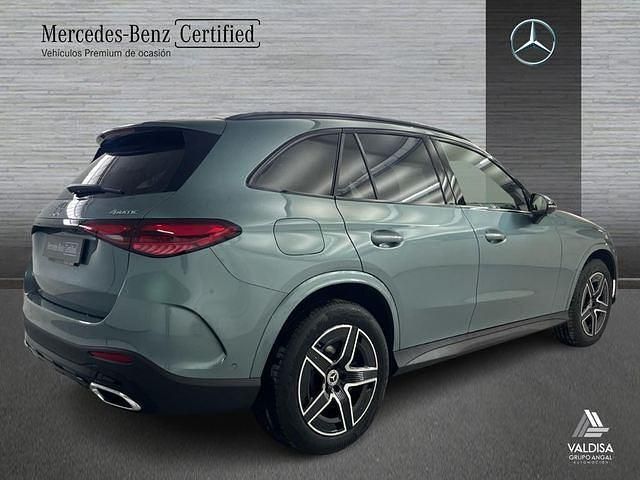 Usado Mercedes GLC300e 333 CV (244 kW) 2025 Verde
