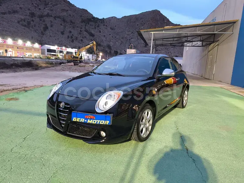 Usado Alfa Romeo MiTo Distinctive 105 CV (77 kW) 2011 Negro Utilitario