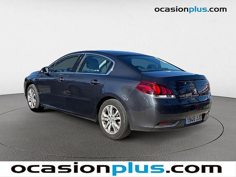 Usado Peugeot 508 Allure 165 CV (121 kW) 2015 Gris Berlina