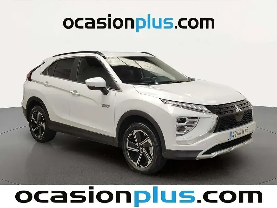 Usado Mitsubishi Eclipse Cross 188 CV (138 kW) 2025 Blanco SUV