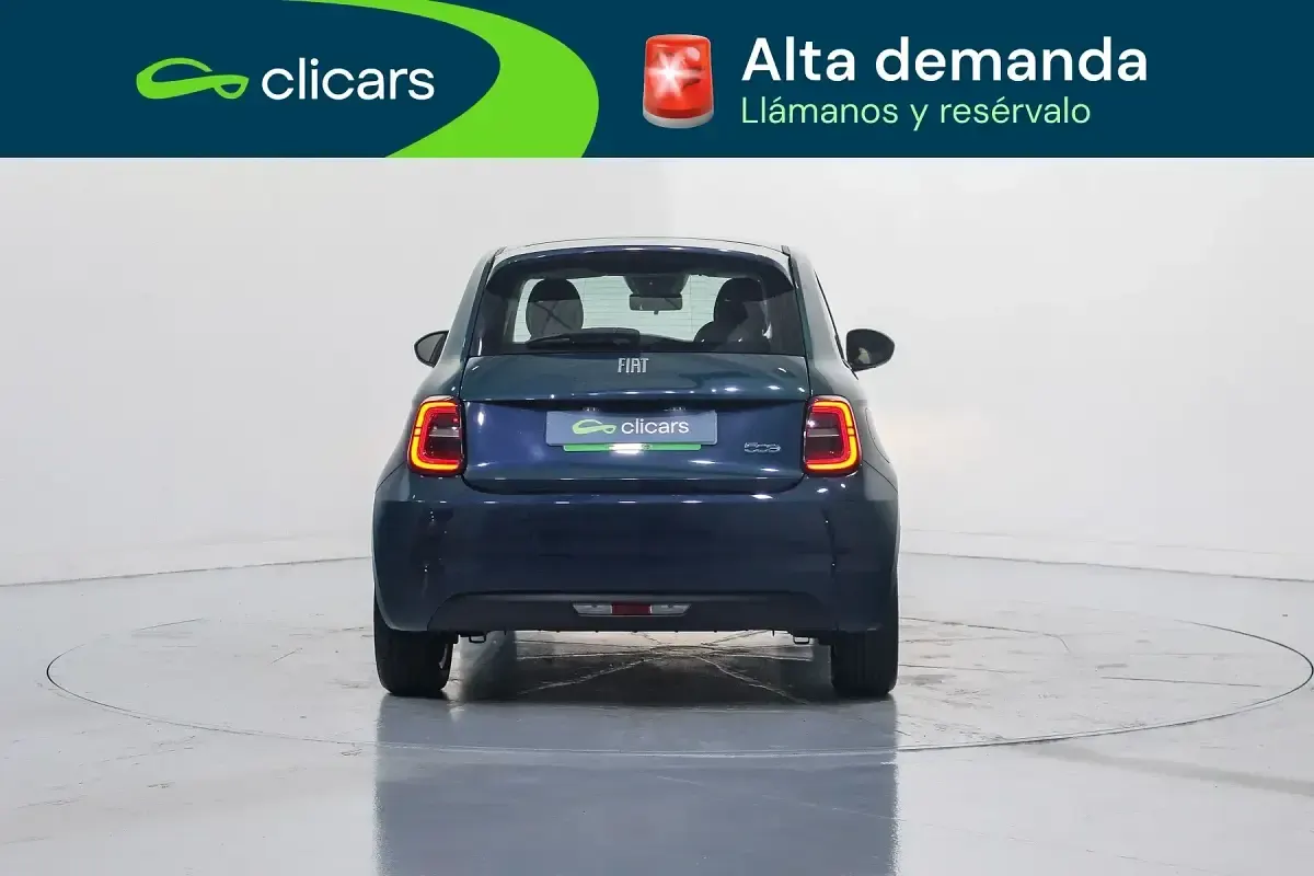 Usado Fiat 500e Icon 86 kW (118 CV) 2022 Azul Utilitario