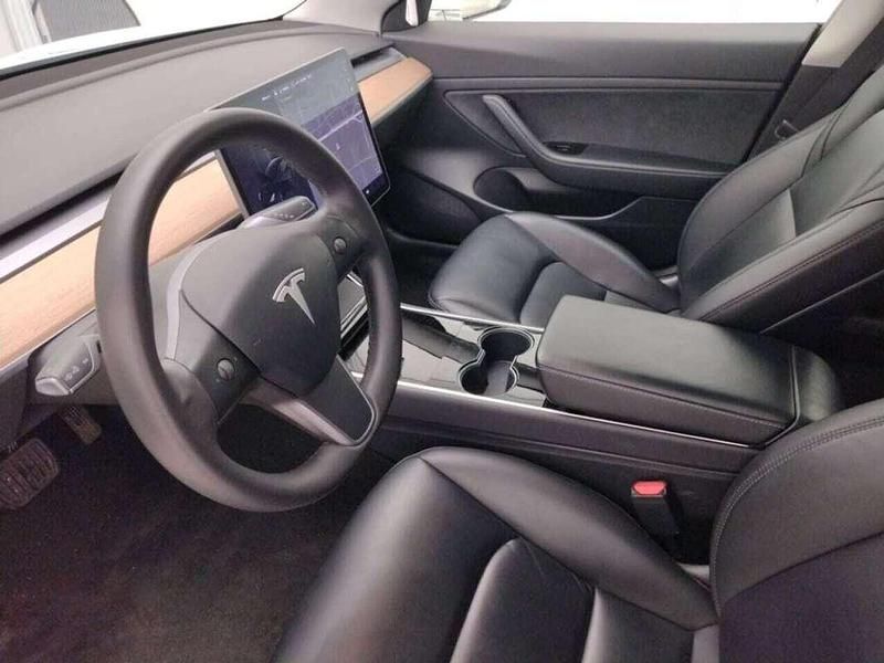 Usado Tesla Model 3 Standard Range 239 kW (325 CV) 2021 Blanco Berlina