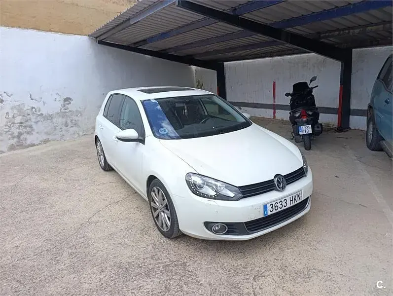 Usado VW Golf VII Sport 140 CV (102 kW) 2012 Blanco Berlina