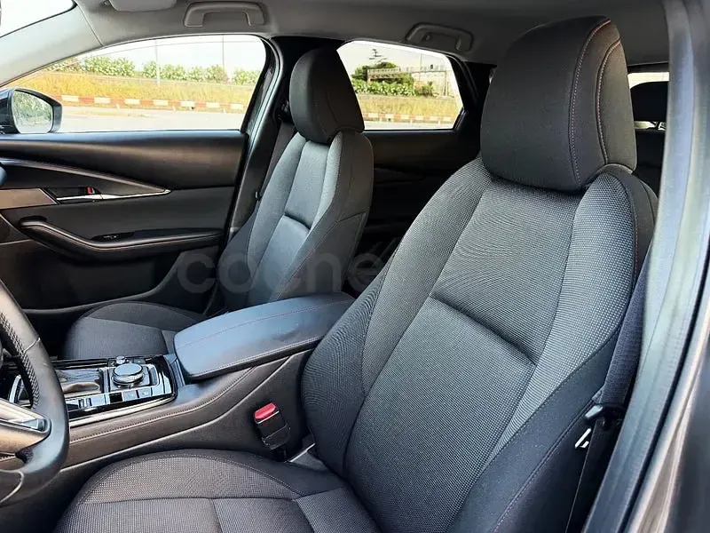 Usado Mazda CX-30 Homura-Line 186 CV (136 kW) 2022 Gris / plata SUV