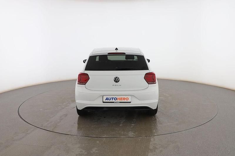 Usado VW Polo Advance 95 CV (69 kW) 2021 Blanco Berlina