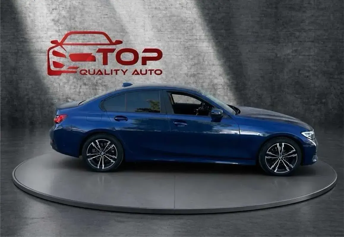 Usado BMW 318 150 CV (110 kW) 2019 Azul Berlina