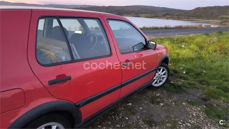 Usado VW Golf III GTI 115 CV (84 kW) 1995 Rojo Berlina
