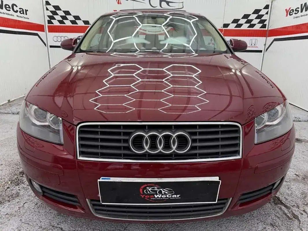 Usado Audi A3 Sportback Ambition 140 CV (102 kW) 2004 Burdeos Utilitario