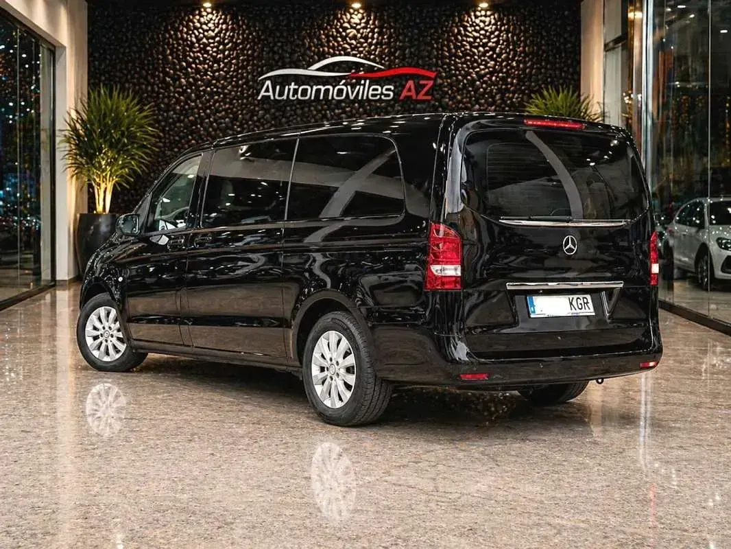 Usado Mercedes V200 136 CV (100 kW) 2018 Negro Monovolumen