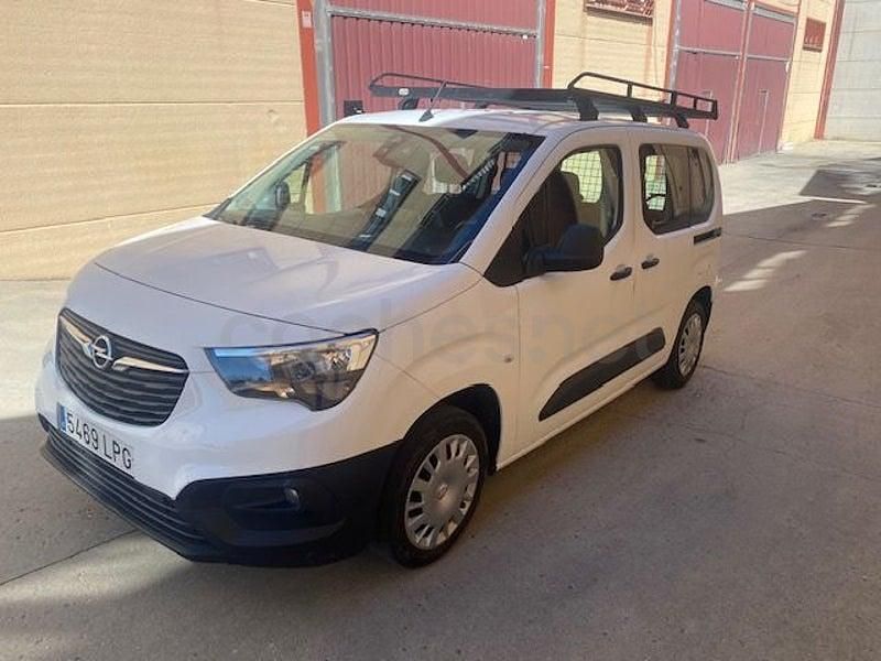 Usado Opel Combo Life Edition+ 102 CV (75 kW) 2021 Blanco Monovolumen