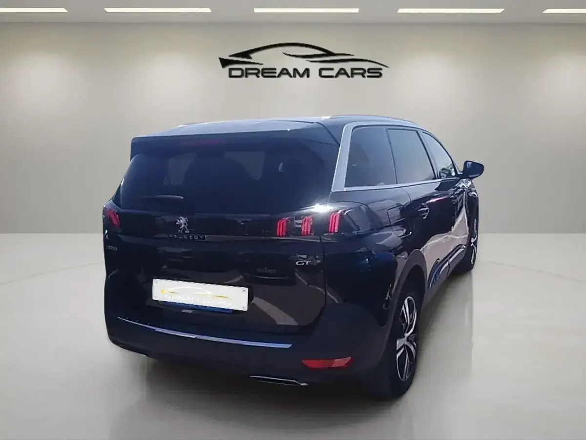 Usado Peugeot 5008 GT 131 CV (96 kW) 2023 Negro SUV