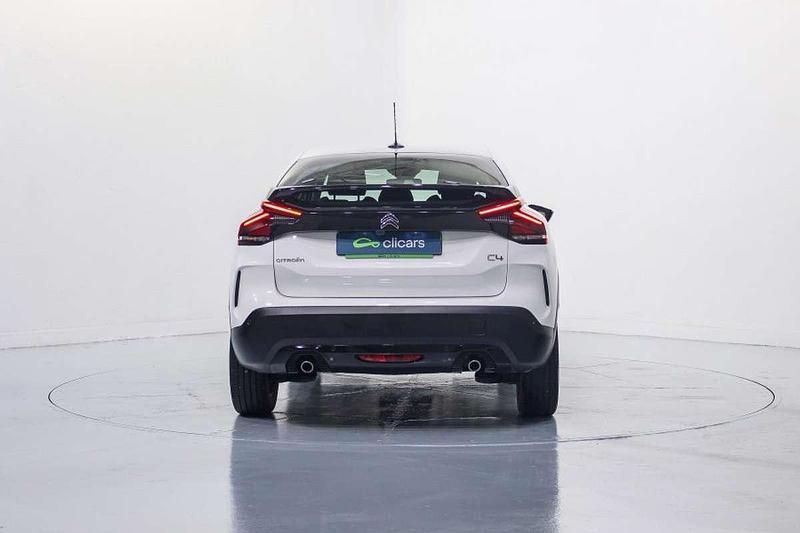 Usado Citroën C4 Feel 131 CV (96 kW) 2021 Blanco Utilitario