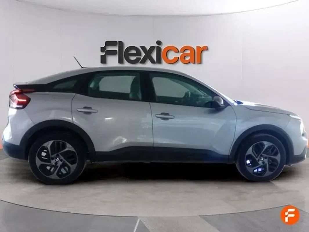 Usado Citroën C4 Business Class 131 CV (96 kW) 2024 Gris SUV