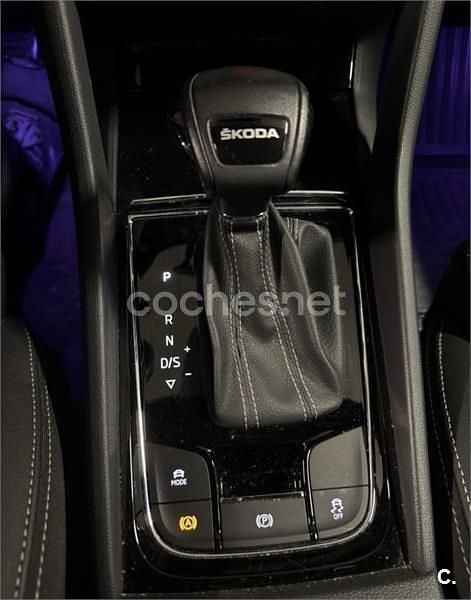 Usado Skoda Kodiaq SportLine 150 CV (110 kW) 2023 Gris / plata SUV