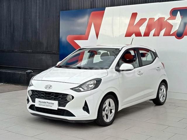 Usado Hyundai i10 67 CV (49 kW) 2022 Blanco Utilitario