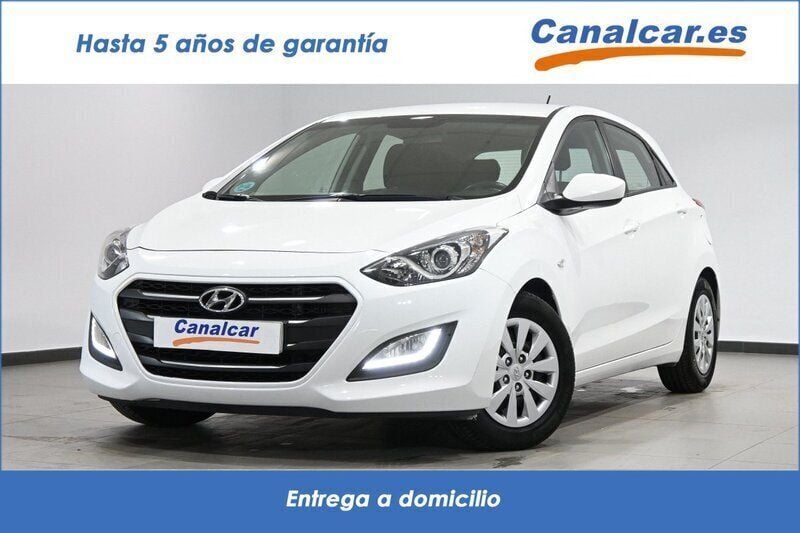 Usado Hyundai i30 90 CV (66 kW) 2016 Blanco