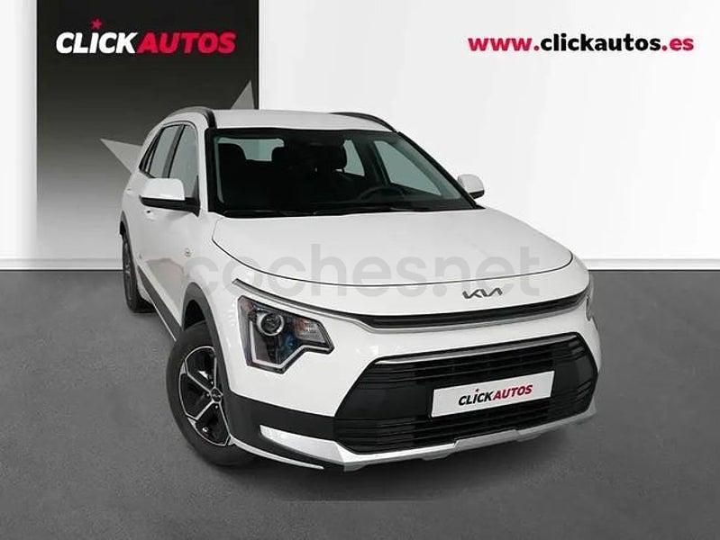 Usado Kia Niro 129 CV (94 kW) 2025 Blanco SUV
