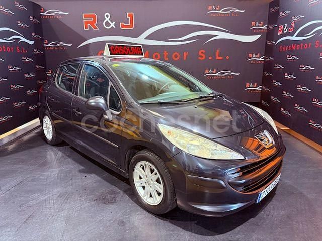 Usado Peugeot 207 75 CV (55 kW) 2008 Negro Berlina