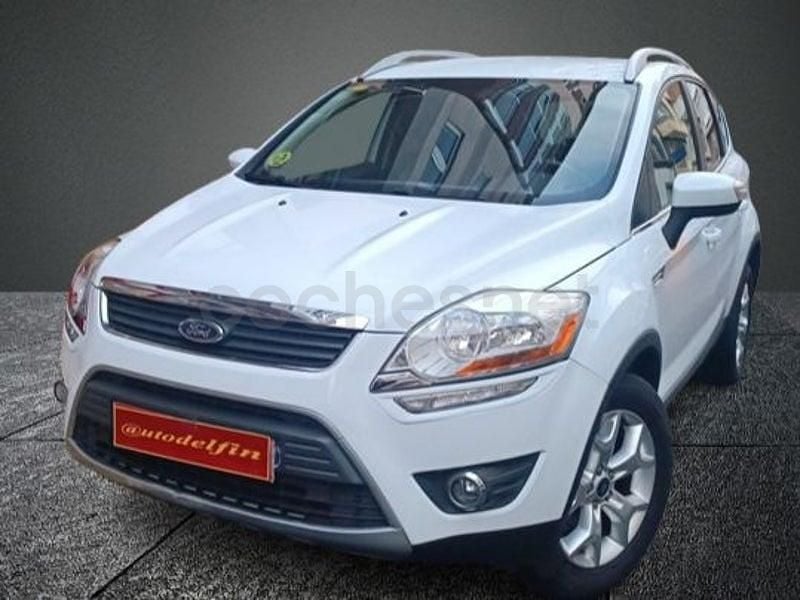Usado Ford Kuga Trend 140 CV (102 kW) 2012 Blanco SUV