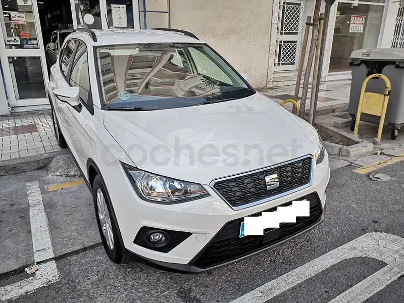 Usado Seat Arona Style 115 CV (84 kW) 2020 Blanco SUV