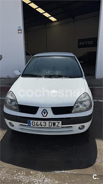 Blanco Usado 2005 Renault Clio II Berlina | 1750 € (Precio justo) - Imagen 1/3
