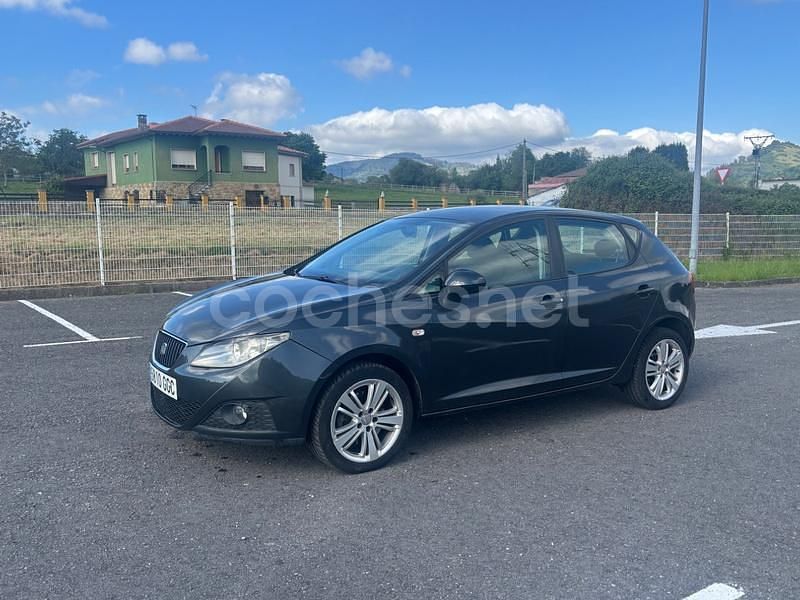 Negro Usado 2010 Seat Ibiza Sport Berlina | 7799 € (Precio justo) - Imagen 1/4