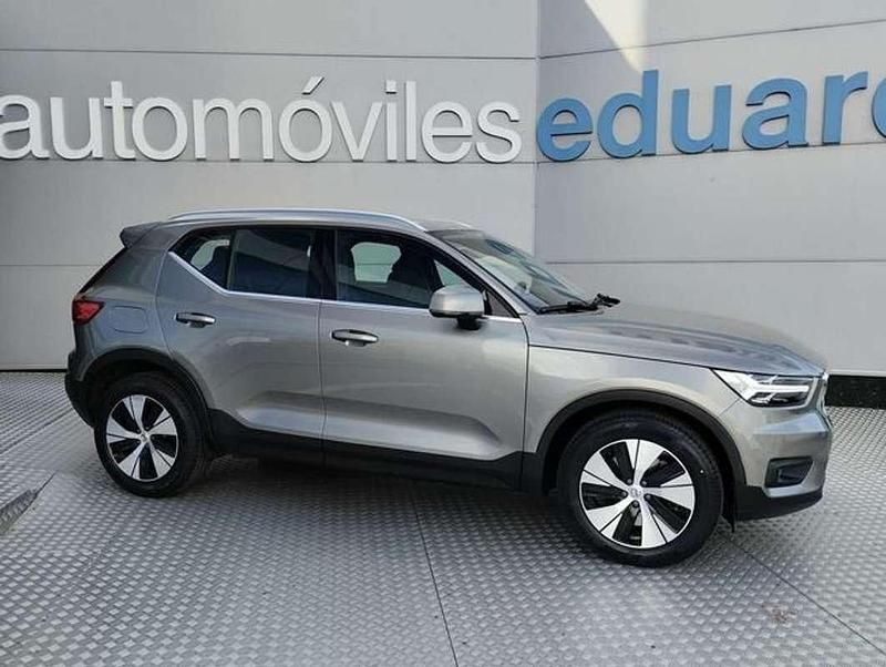 Marrón Usado 2021 Volvo XC40 Inscription SUV | 26.500 € (Precio justo) - Imagen 1/4