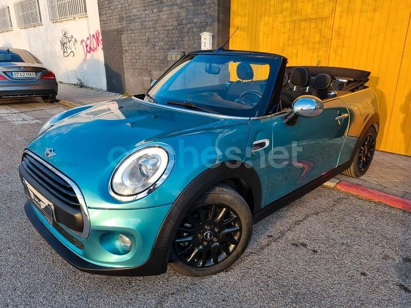 Usado Mini One Cabriolet 102 CV (75 kW) 2016 Azul Descapotable