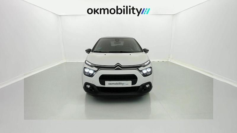 Usado Citroën C3 Shine 110 CV (80 kW) 2023 Blanco banquise / negro Utilitario