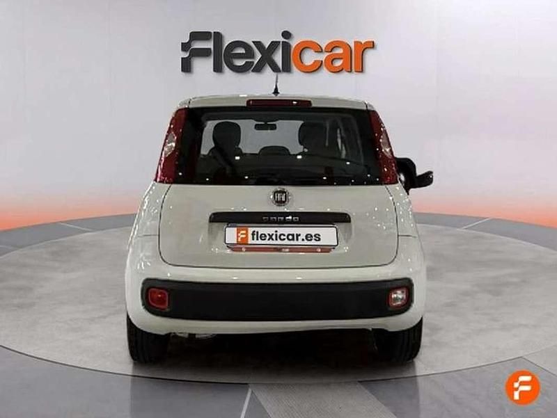 Usado Fiat Panda Easy 69 CV (50 kW) 2019 Blanco Utilitario