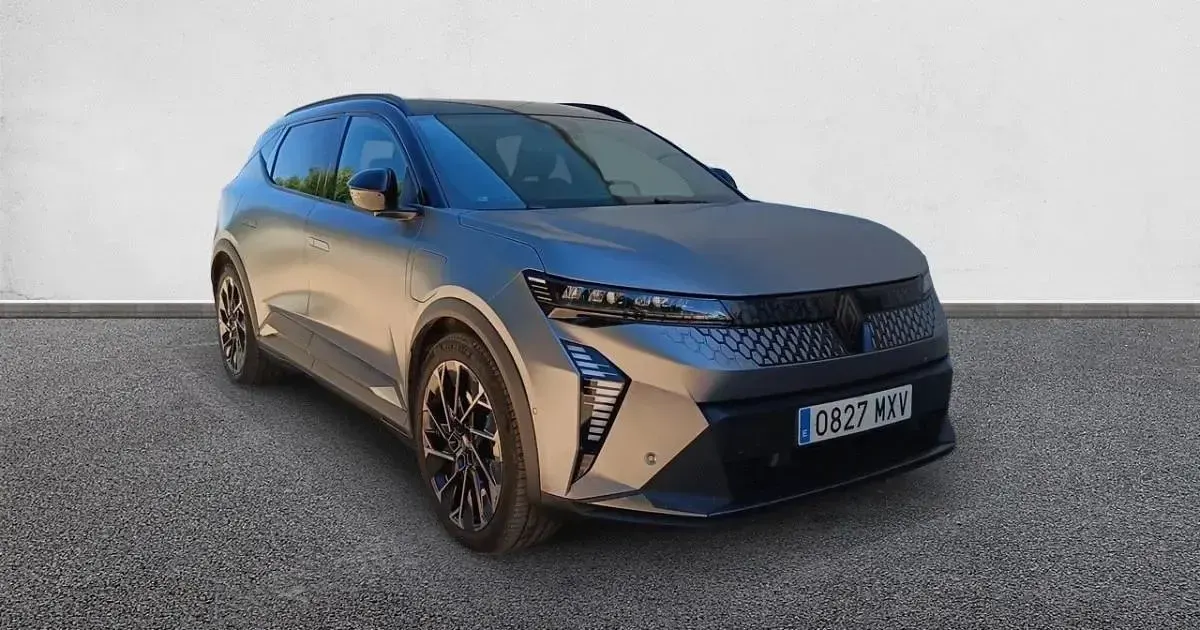 Usado Renault Scenic E-Tech Esprit Alpine 160 kW (218 CV) 2025 SUV