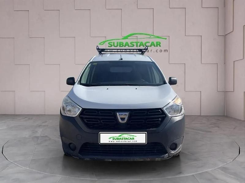 Usado Dacia Dokker Essentiel 75 HP (55 kW) 2019 Branco Monovolume