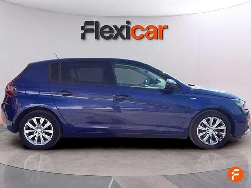 Usado Peugeot 308 SW Allure 131 CV (96 kW) 2020 Azul Familiar