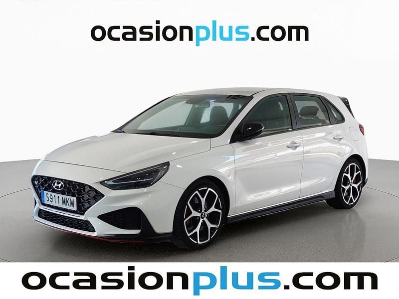 Blanco Usado 2023 Hyundai i30 Utilitario | 27.182 € (Buen precio) - Imagen 1/4